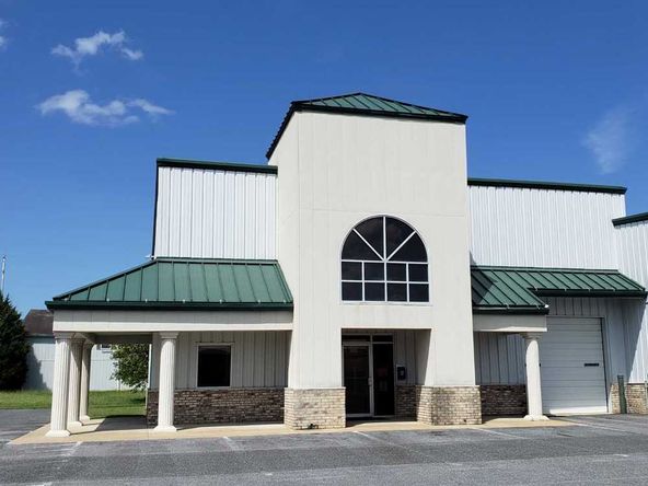 Greenbriar Business Complex: 38373 Sussex Hwy, Delmar, DE 19940